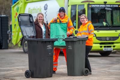 Cllr Maples (left) with LDC staff